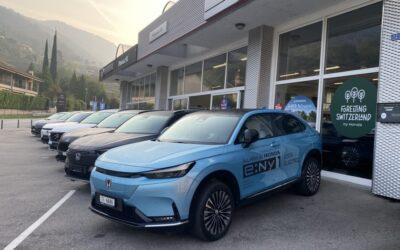 Esplora il futuro dell’automobile nel nostro showroom a Morbio Inferiore, venite a fare un bel viaggio!