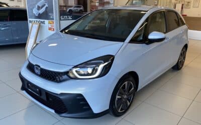 Scopri la nuova Honda Jazz Full Hybrid: promozioni, tecnologia, prestazioni ed efficienza